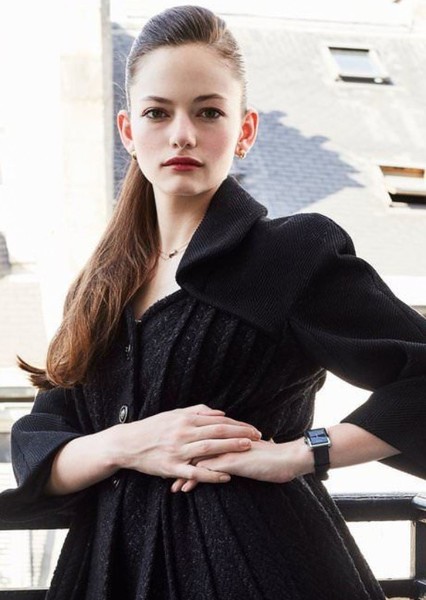 Mackenzie Foy photo
