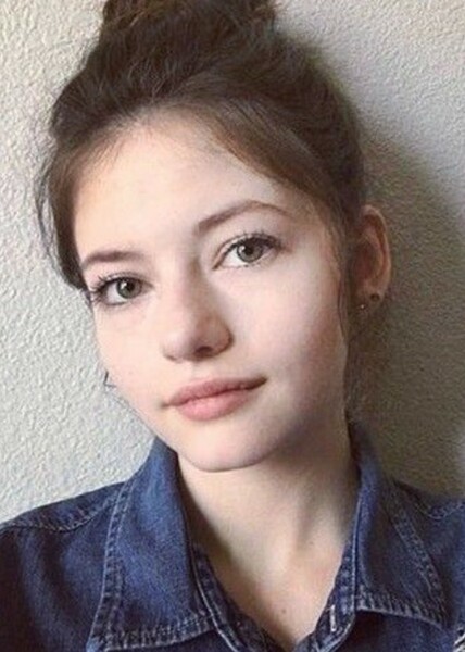 Mackenzie Foy photo