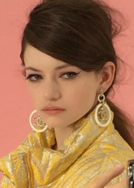 Mackenzie Foy