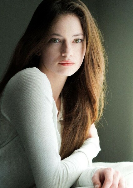 Mackenzie Foy photo