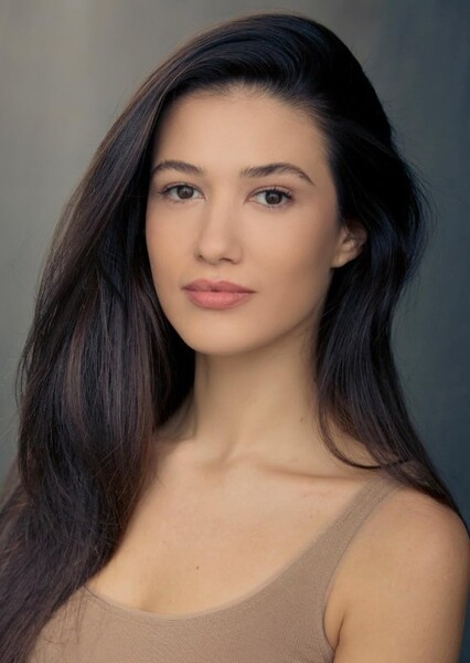 Mădălina Bellariu Ion photo