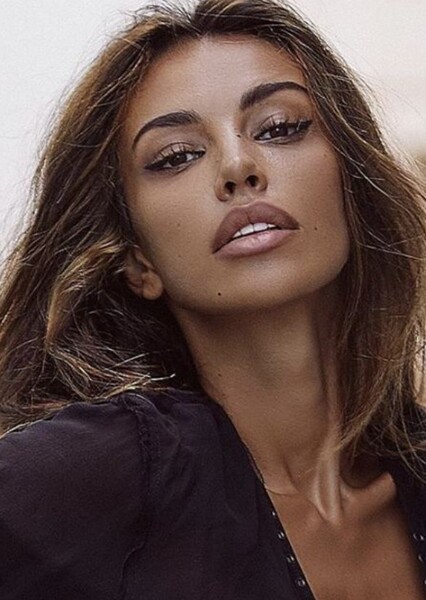 Mădălina Ghenea photo