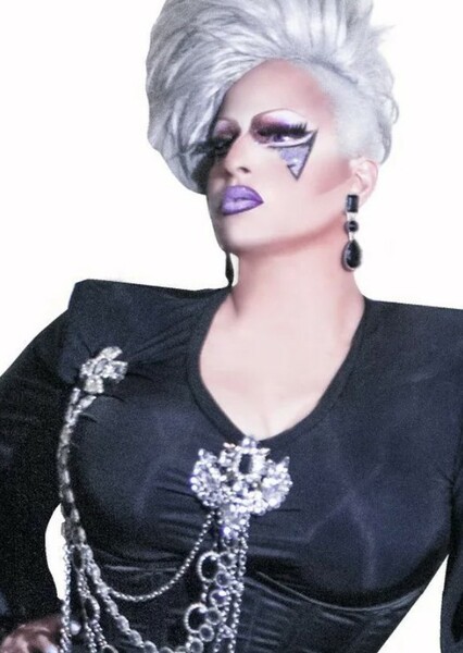 Madame LaQueer