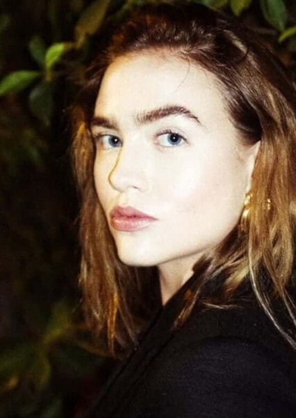 Maddie Hasson photo