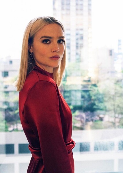 Maddie Hasson photo