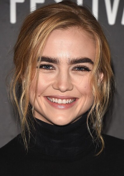 Maddie Hasson photo