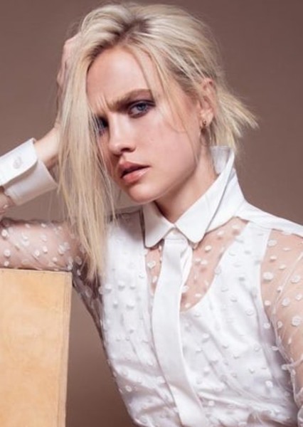 Maddie Hasson photo