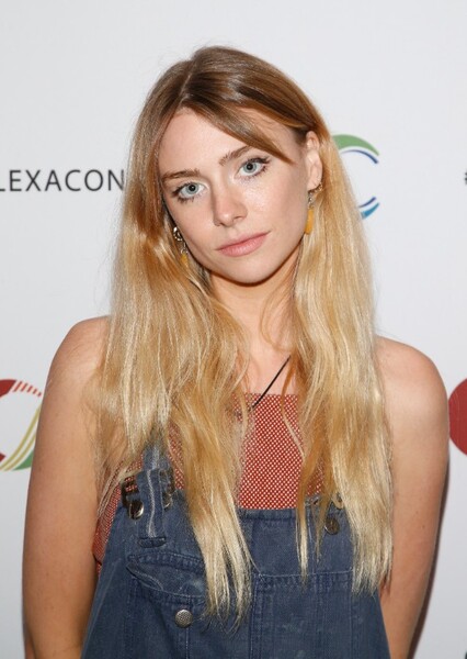 Maddie Phillips