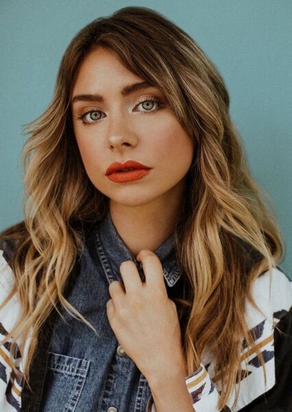 Maddie Phillips photo