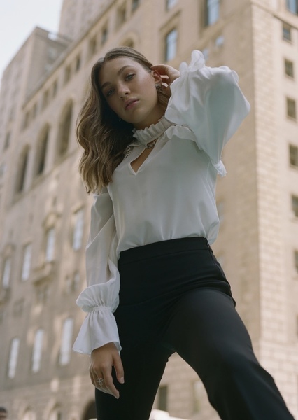 Maddie Ziegler photo