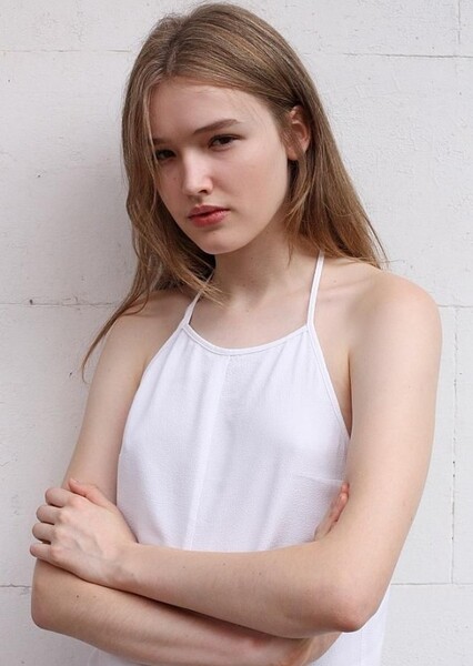 Maddison Brown photo