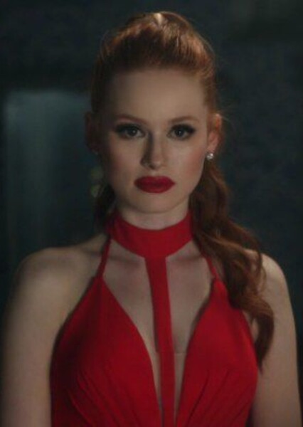 Madelaine Petsch photo