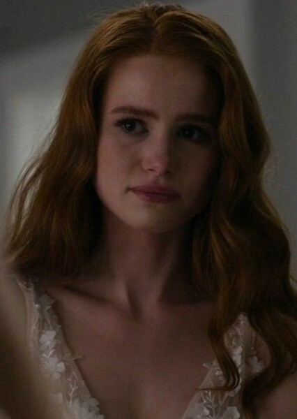Madelaine Petsch photo