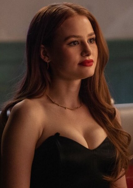 Madelaine Petsch photo