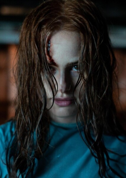 Madelaine Petsch photo