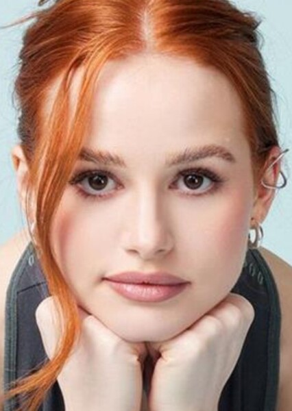 Madelaine Petsch photo