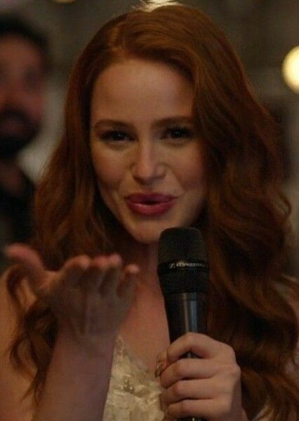 Madelaine Petsch photo