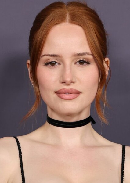 Madelaine Petsch photo