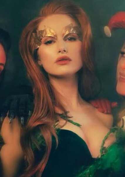 Madelaine Petsch photo