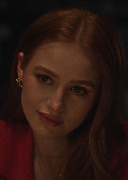 Madelaine Petsch photo