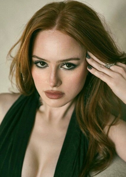 Madelaine Petsch photo
