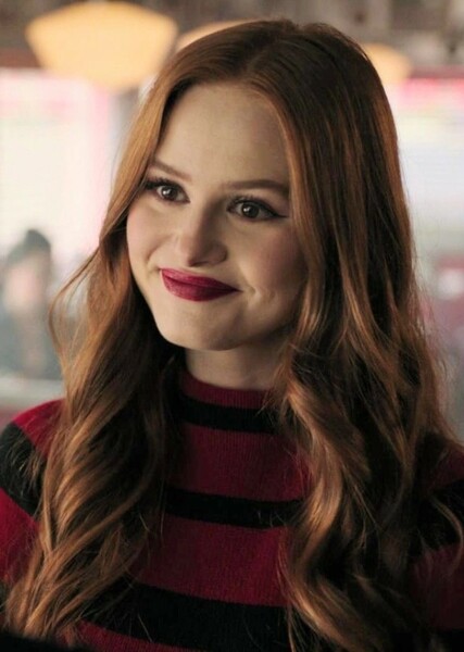 Madelaine Petsch photo
