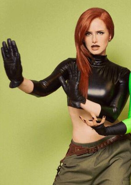Madelaine Petsch photo