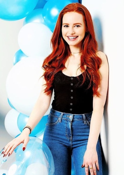 Madelaine Petsch photo