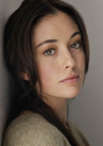Madeleine Adams photo