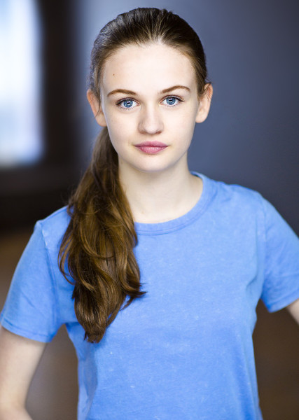 Madeleine Barbeau photo
