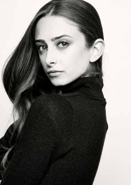 Madeleine Gardella photo
