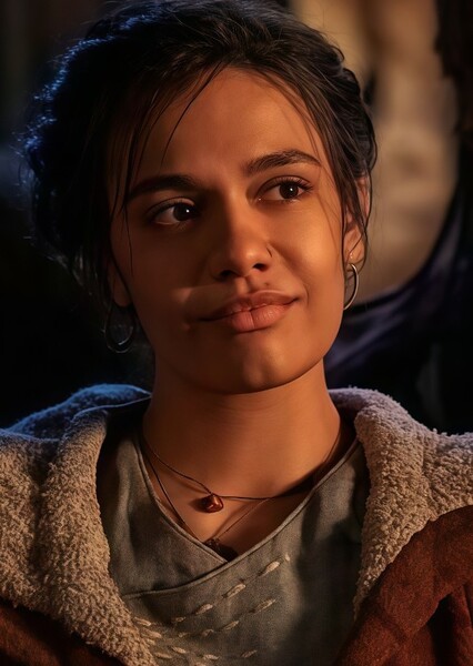 Madeleine Madden photo