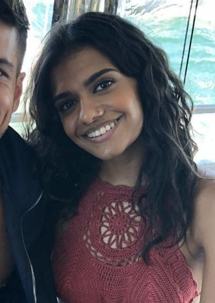 Madeleine Madden photo