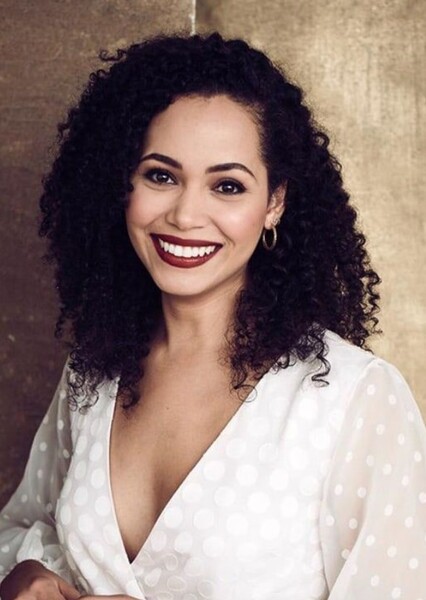 Madeleine Mantock photo
