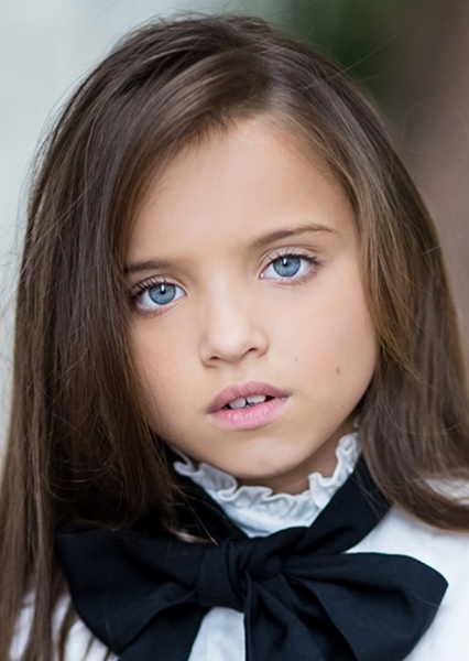 Madeleine McGraw photo