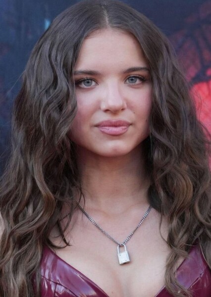 Madeleine McGraw photo