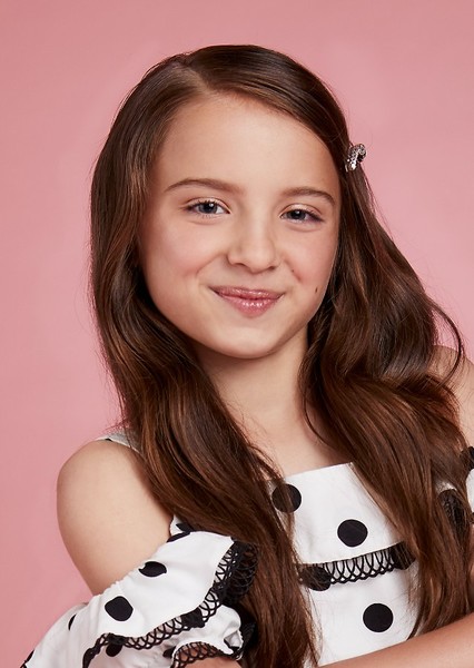 Madeleine McGraw photo