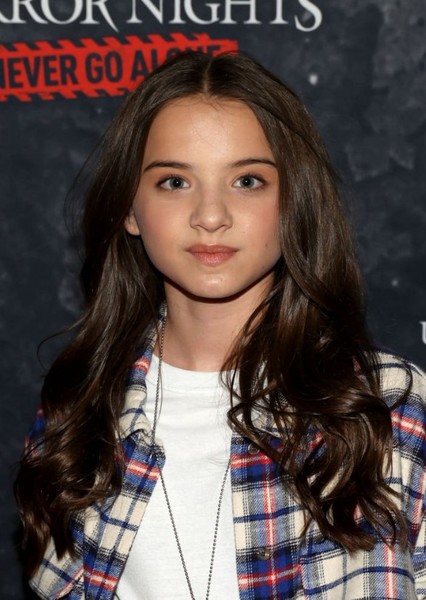 Madeleine McGraw photo