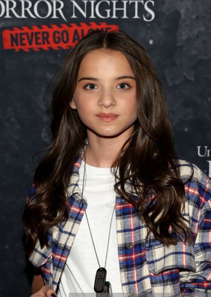 Madeleine McGraw photo