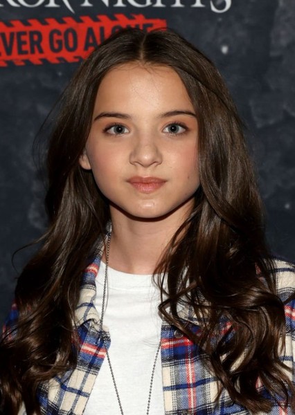 Madeleine McGraw photo