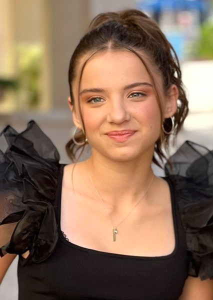 Madeleine McGraw photo