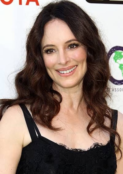 Madeleine Stowe photo
