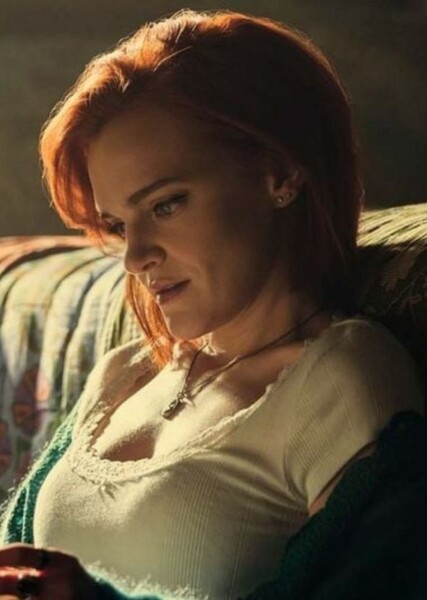 Alicia Knowles