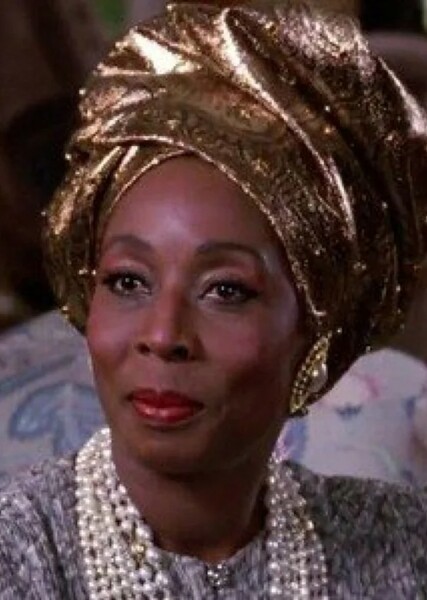 Madge Sinclair photo