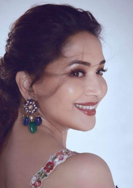 Madhuri Dixit photo