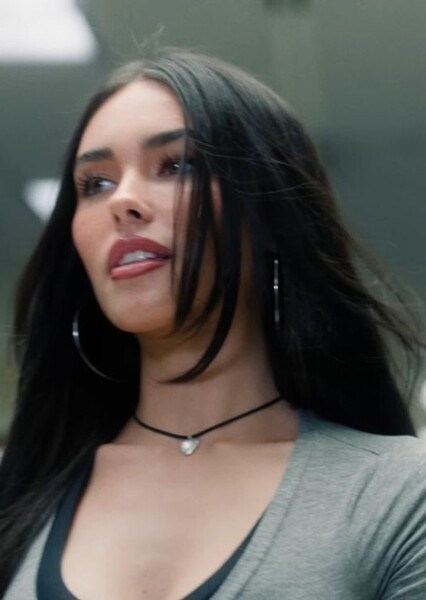 Madison Beer photo
