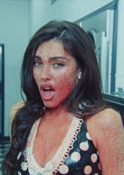 Madison Beer photo