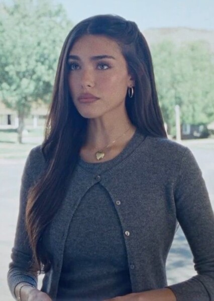 Madison Beer photo