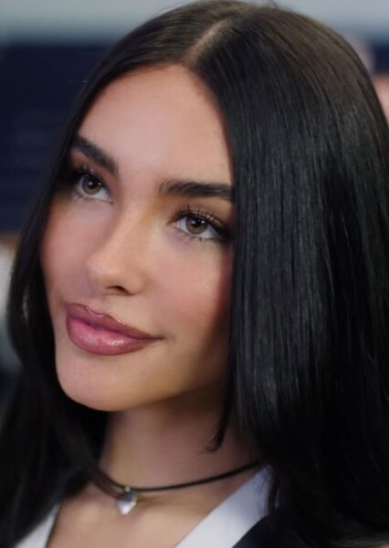 Madison Beer photo