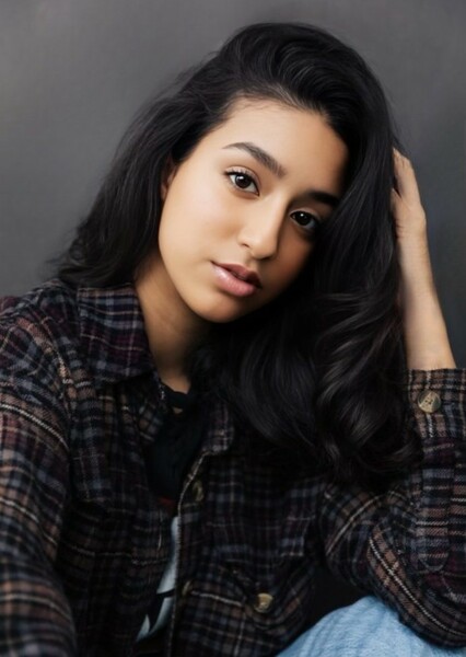 Madison Elizabeth Lagares photo